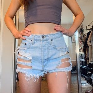 Carmar ripped shorts